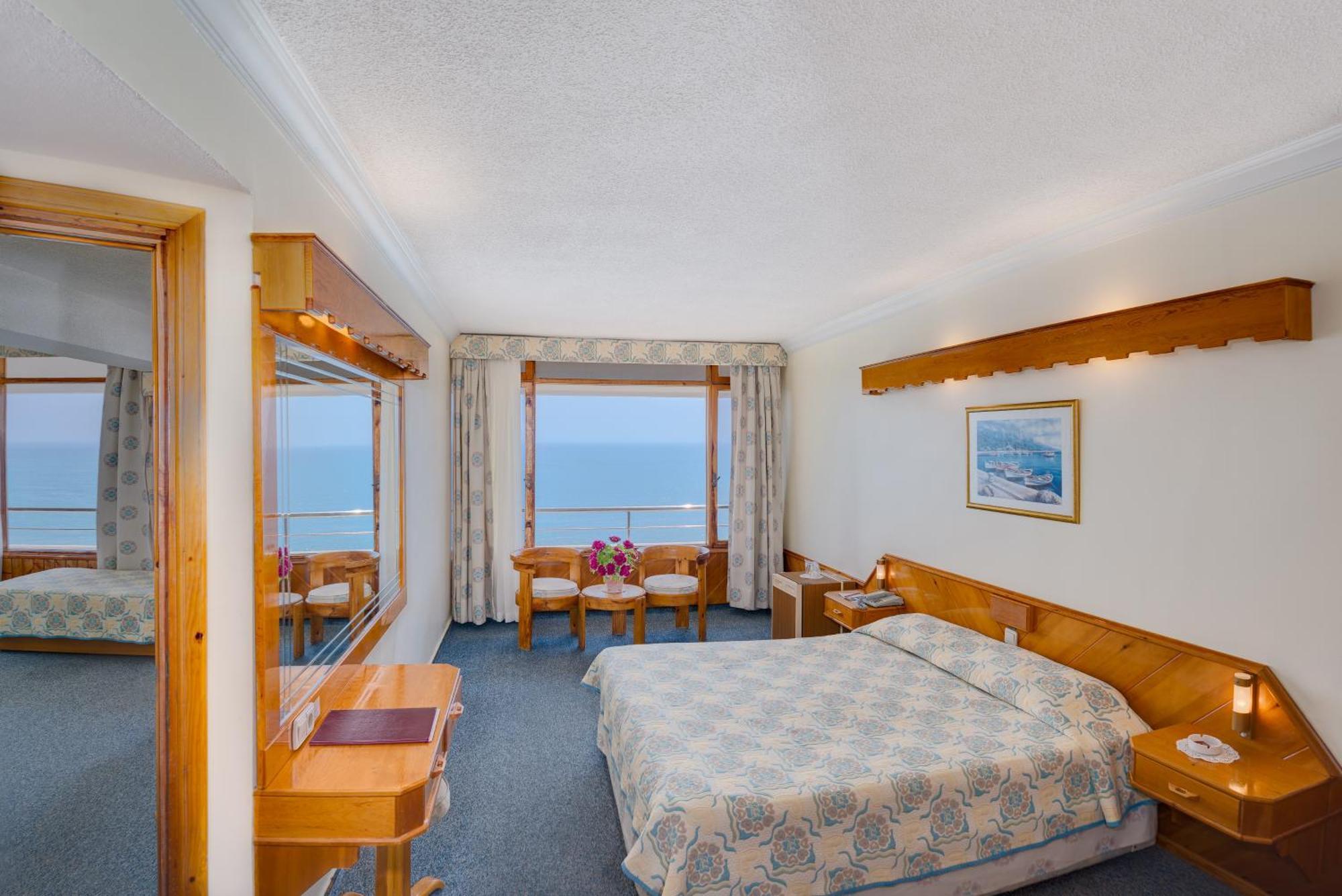 Rubi Hotel Авсалар Стая снимка