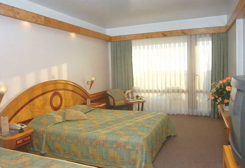 Rubi Hotel Авсалар Екстериор снимка